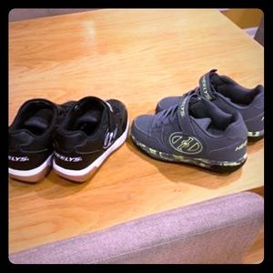 Heelys boy shoes
